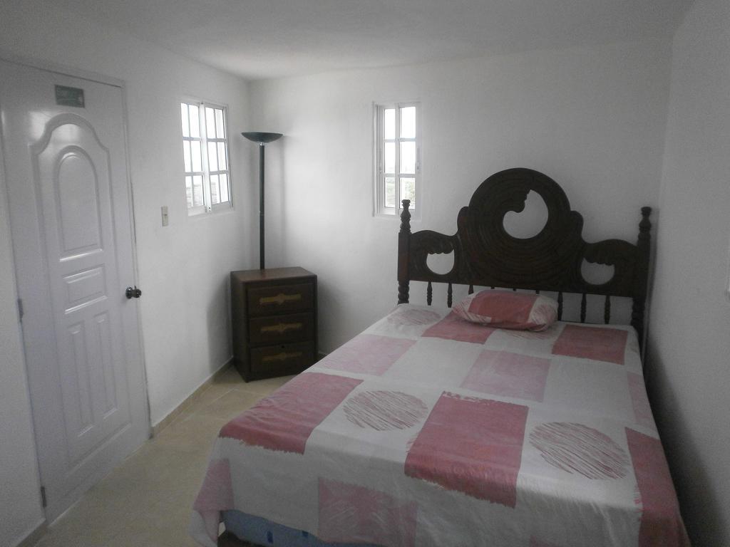 Guesthouse Villa La Isla Ла Романа Екстериор снимка
