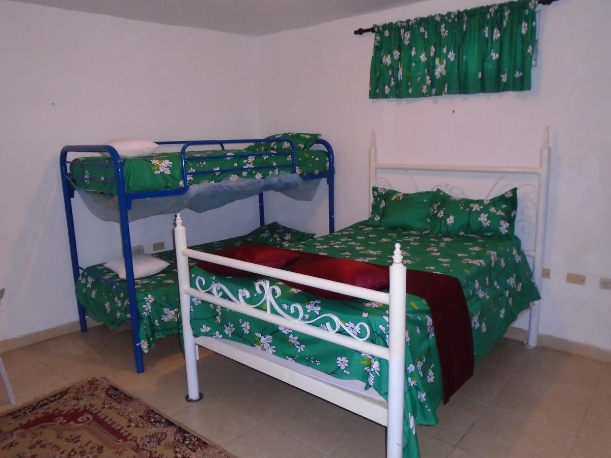 Guesthouse Villa La Isla Ла Романа Екстериор снимка